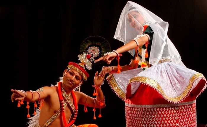 Agadi Thota - Experience Traditional Manipuri Dress for Photography..... |  Facebook